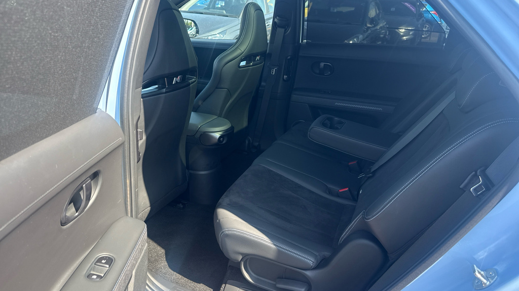 Hyundai Ioniq 5 Ultimate Black #14