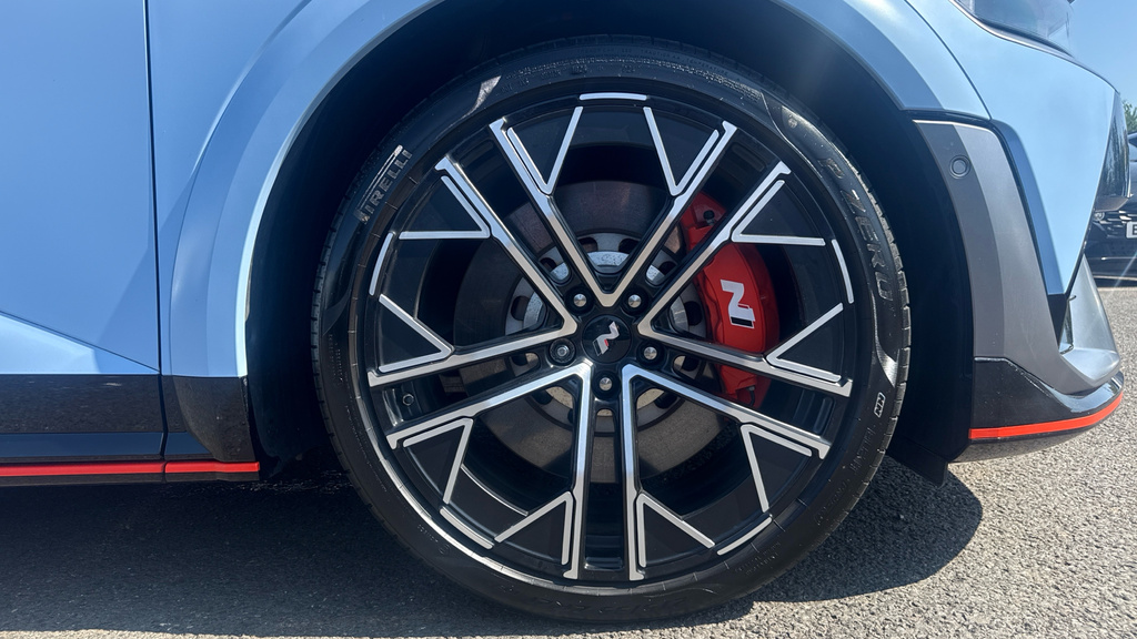 Hyundai Ioniq 5 Ultimate Black #20