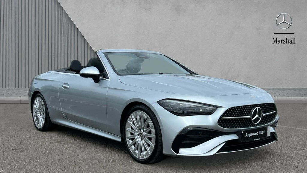 Mercedes-Benz CLE Class Cle 300 4Matic Amg Line Premium Plus 9G-tronic Silver
