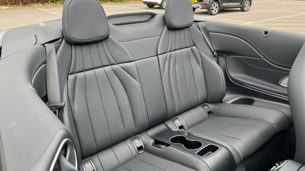 Mercedes-Benz CLE Class 200 Amg Line Premium Plus 9G-tronic 2025 Black #15