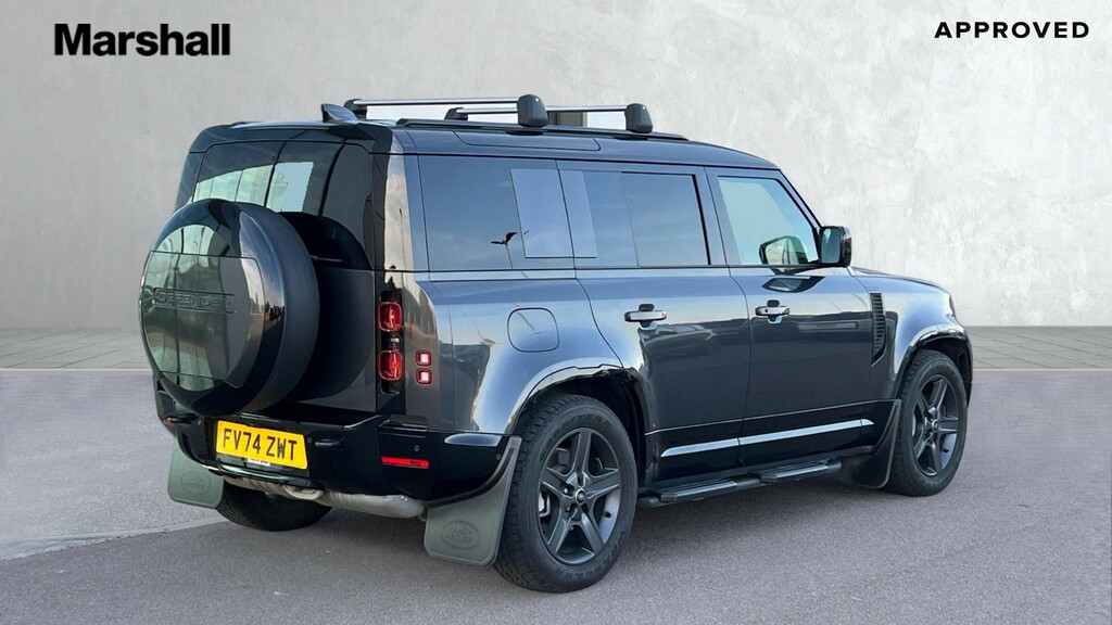 Land Rover Defender 110 P635 Octa Edition One Green #21