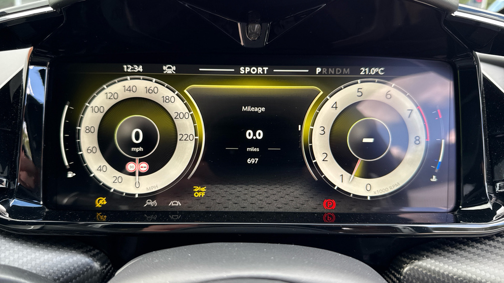 Aston Martin Vantage Vantage V8 Silver #6