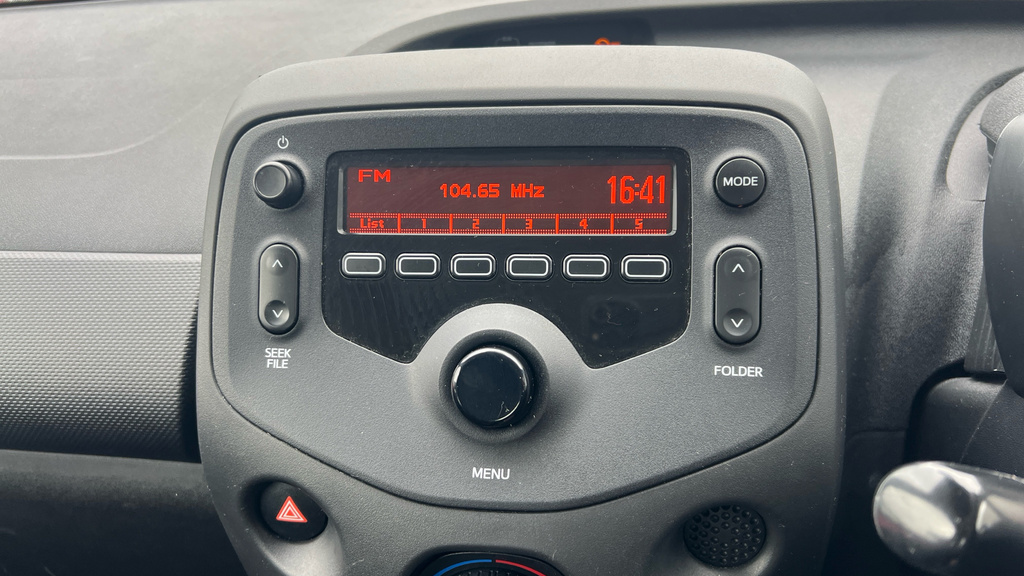 Toyota Aygo 1.0 Vvt-i X-play Grey #12