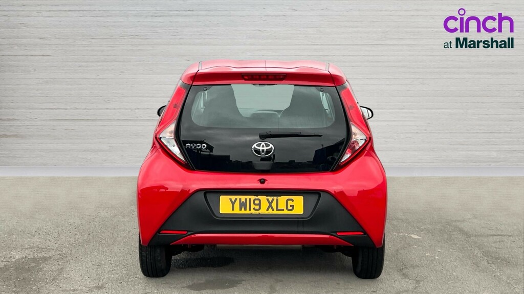 Toyota Aygo Aygo 1.0 Vvt-i X Red #4