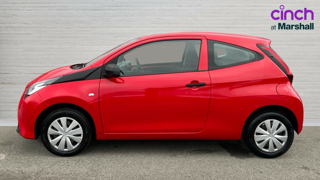 Toyota Aygo Aygo 1.0 Vvt-i X Red #6