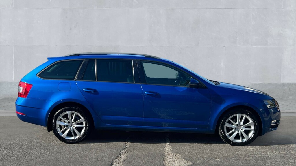 Skoda Octavia Octavia 1.6 Tdi Cr Se L Blue #4