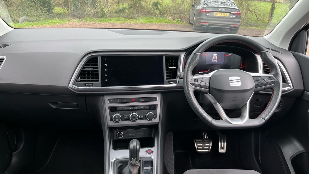 Seat Ateca Seat Estate 1.5 Tsi Evo Fr Sport Dsg Grey #12
