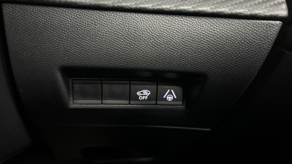 Peugeot 2008 1.2 Hybrid 145 Gt E-dsc6 Grey #33