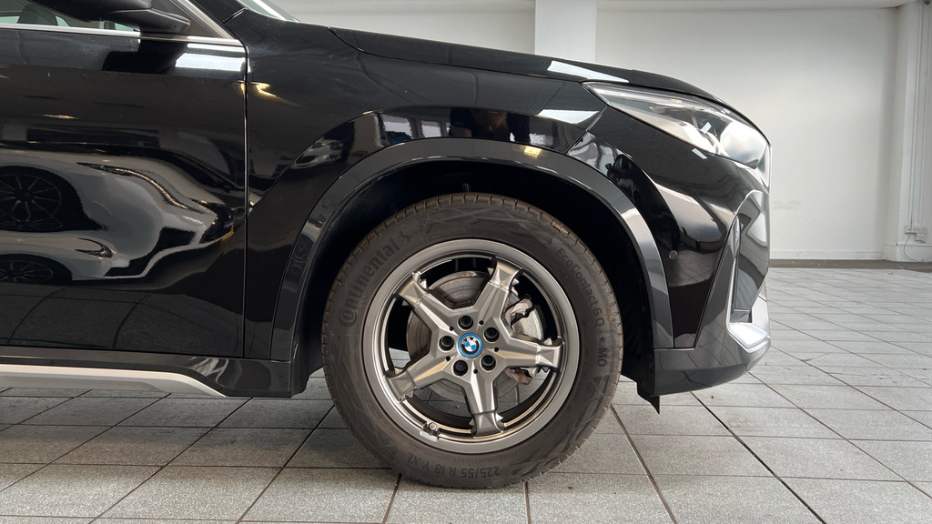BMW iX1 150Kw Edrive20 M Sport 65Kwh Black #14
