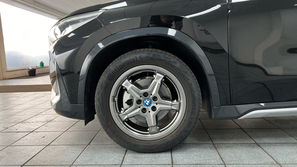 BMW iX1 150Kw Edrive20 M Sport 65Kwh Black #25