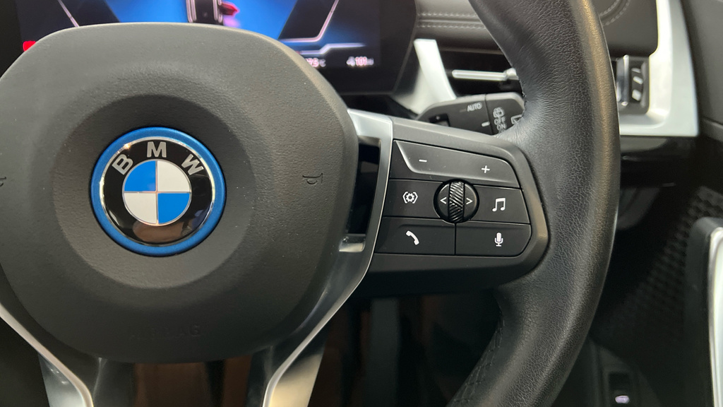 BMW iX1 150Kw Edrive20 M Sport 65Kwh Black #18