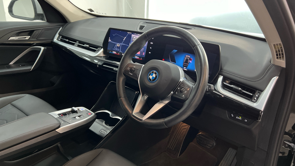 BMW iX1 Ix1 150Kw Edrive20 Xline 65Kwh Black #6