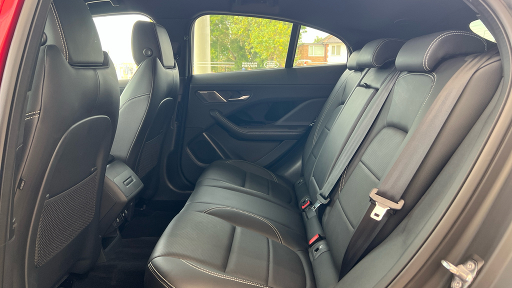 Jaguar I-Pace I-pace 294Kw Ev400 R-dynamic Se Black 90Kwh Au FE74MDF Red #4
