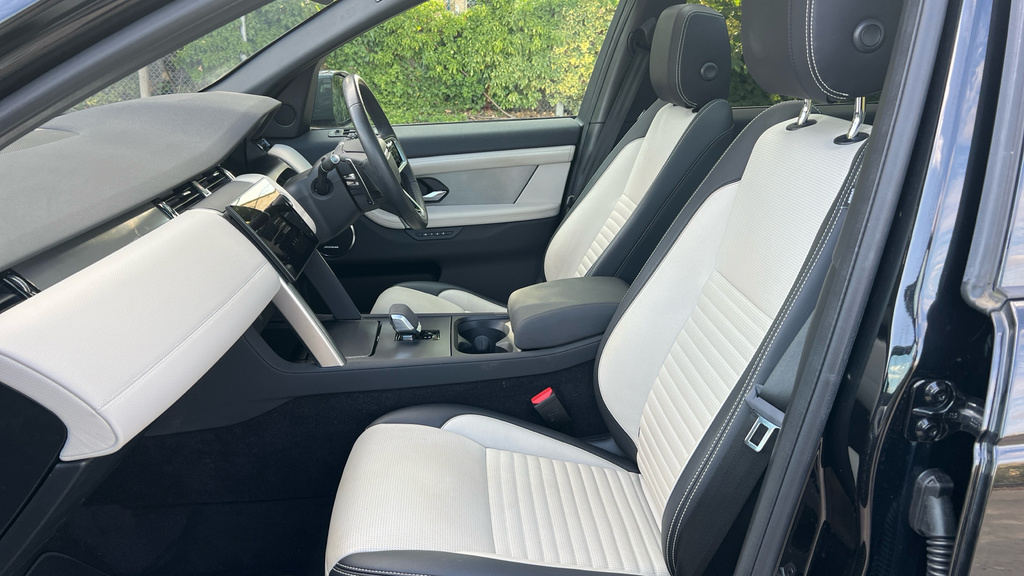Land Rover Discovery Sport Discovery Sport 2.0 D200 Dynamic Se 5 Se Black #3