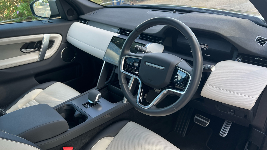 Land Rover Discovery Sport D200 Dynamic Se Blue #23