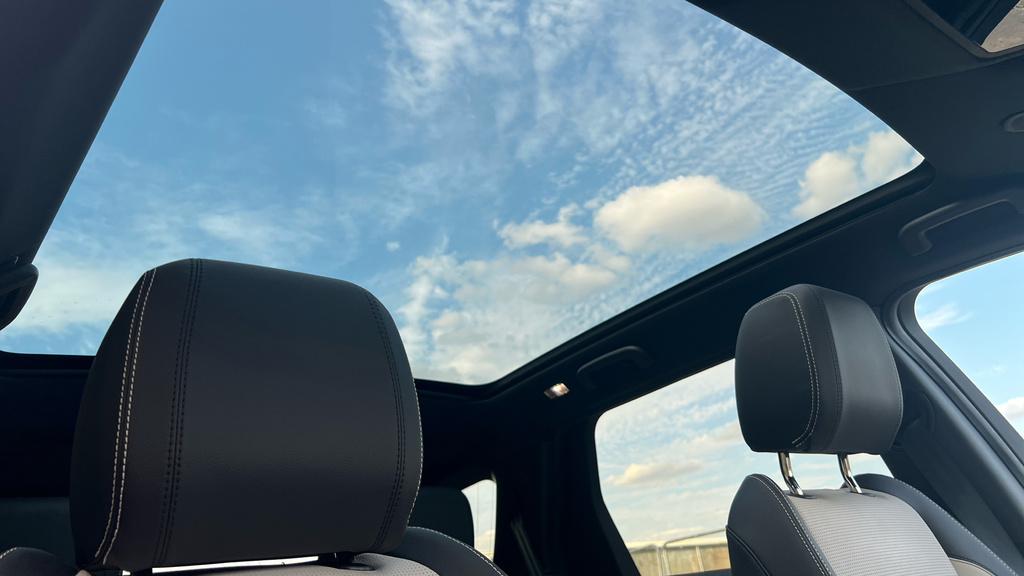 Land Rover Discovery Sport D200 Dynamic Se Blue #32