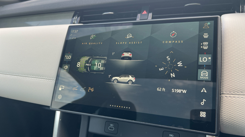 Land Rover Discovery Sport D200 Dynamic Se Blue #46