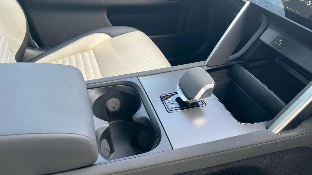 Land Rover Discovery Sport D200 Dynamic Se Blue #47