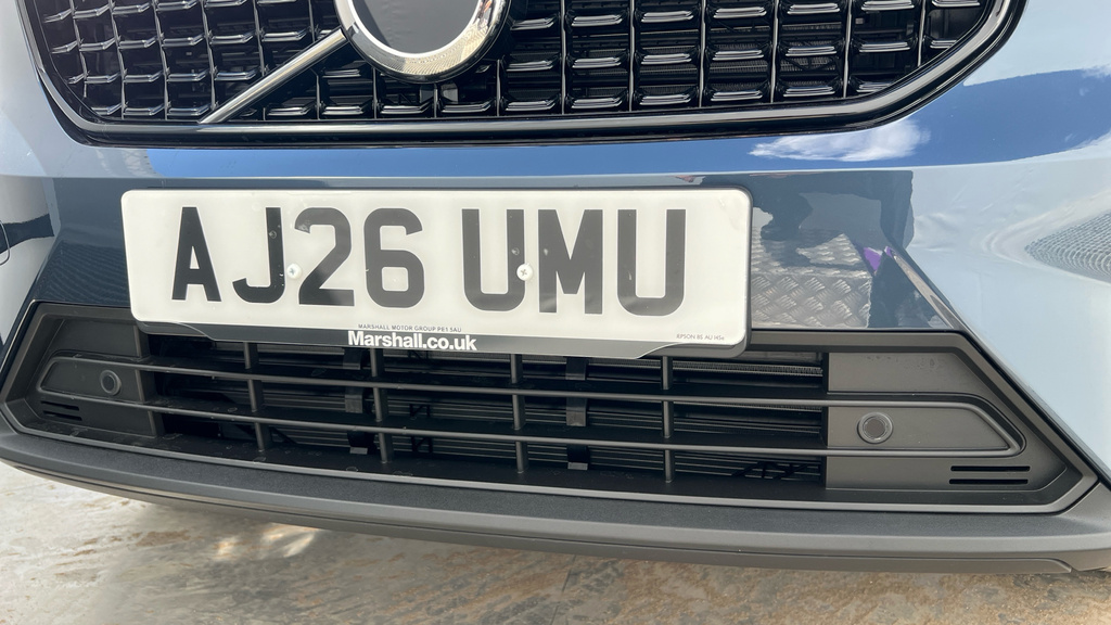 Volvo XC40 B3 161Bhp Black Edition Plus Mild Hybrid - Rear Black #42