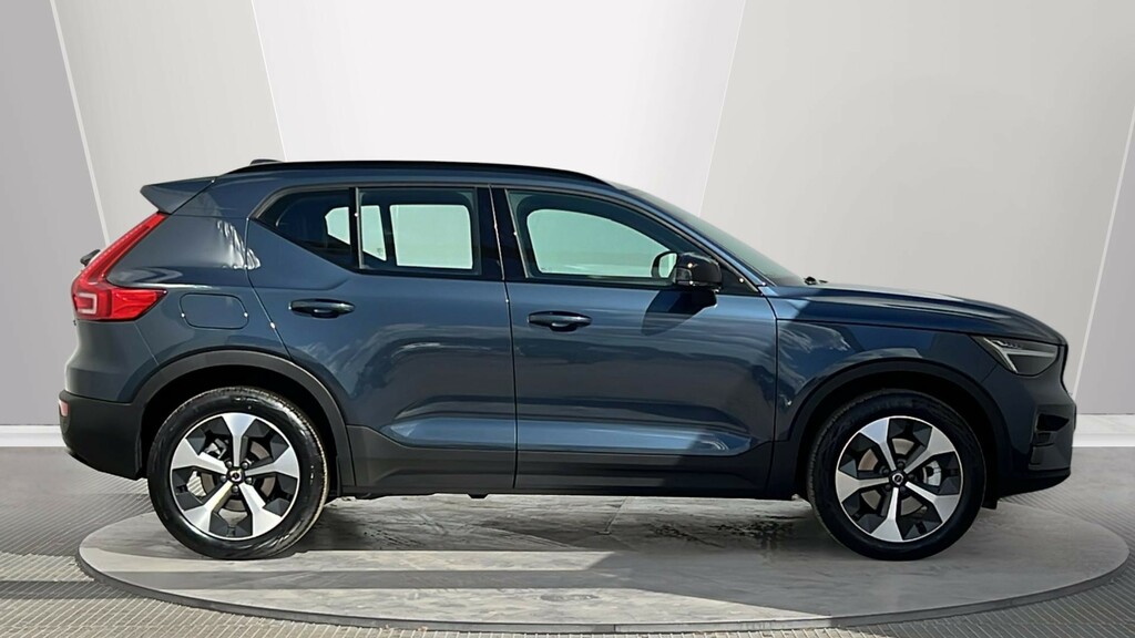Volvo XC40 Volvo Xc40 Estate 2.0 B3p Plus Dark Blue #3