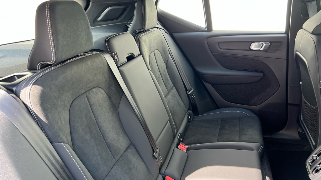Volvo XC40 Volvo Xc40 Estate 2.0 B3p Plus Dark Blue #6