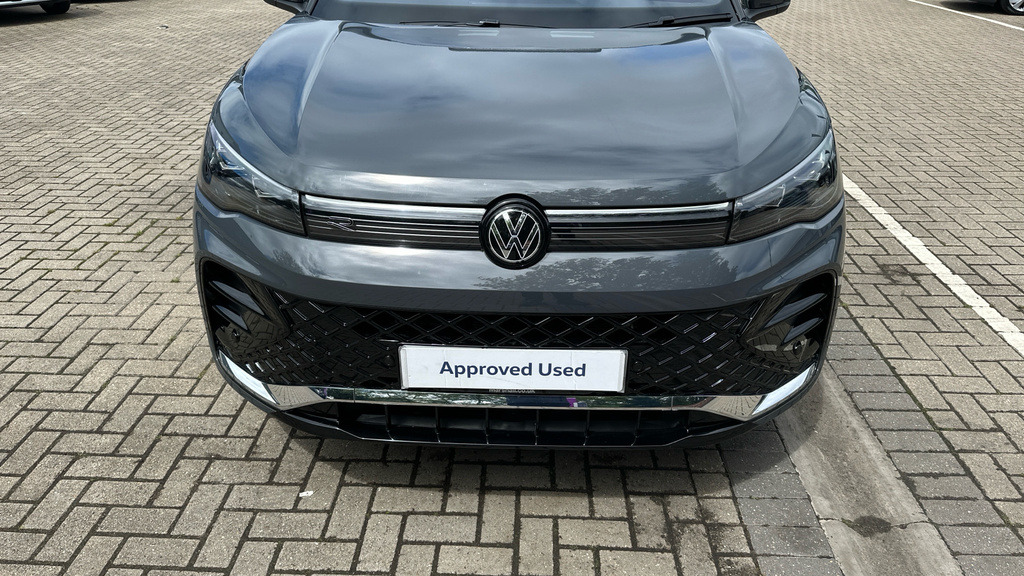Volkswagen Tiguan R-line White #46