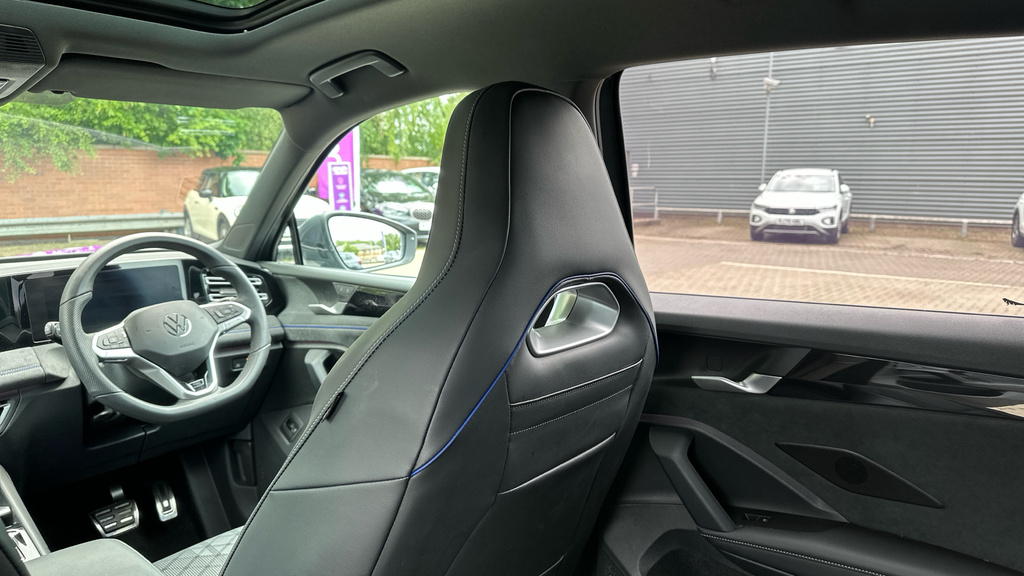 Volkswagen Tiguan R-line White #23