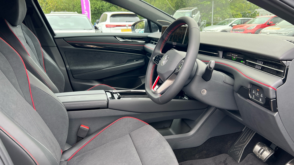 Volkswagen ID.7 210Kw Match Pro S Plus 86Kwh Black #26