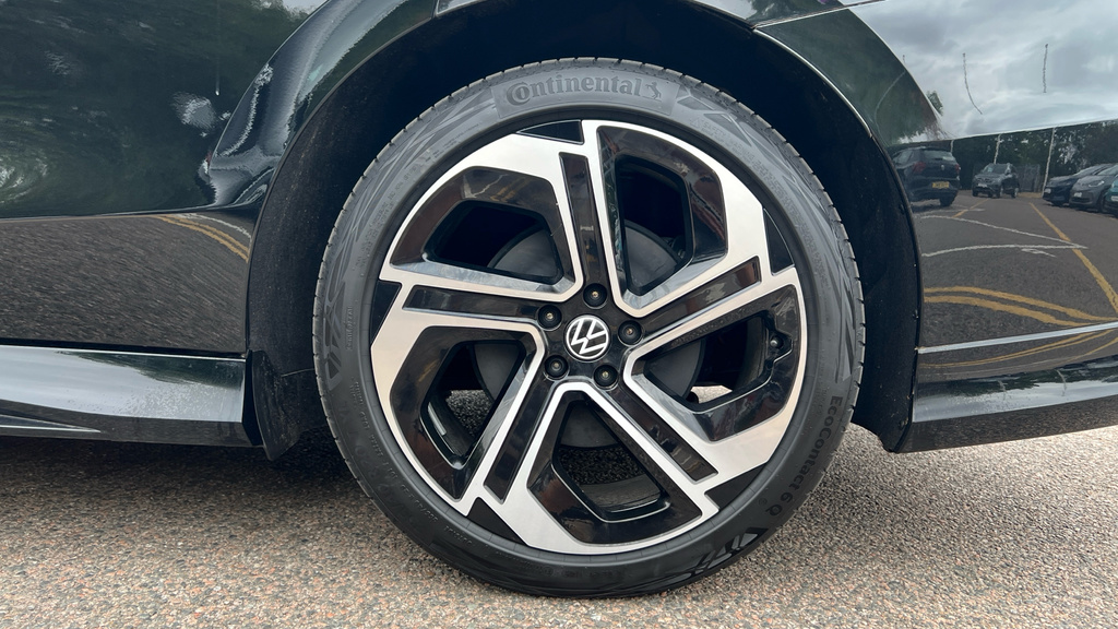 Volkswagen ID.7 210Kw Match Pro S Plus 86Kwh Black #19