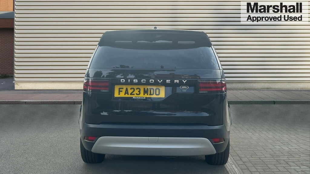 Land Rover Discovery Discovery 3.0 D300 S Black #4