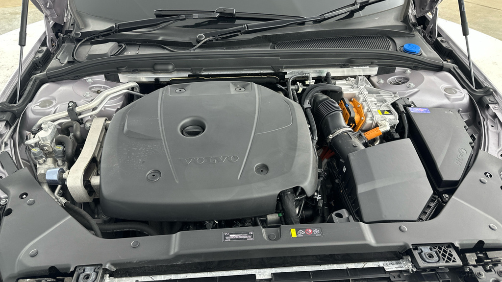 Volvo V60 2.0 T6 350 Recharge Phev Plus Dark Awd Grey #15