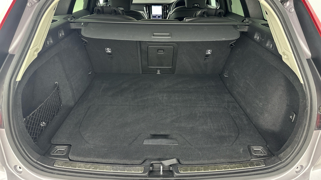 Volvo V60 2.0 T6 350 Recharge Phev Plus Dark Awd Grey #14