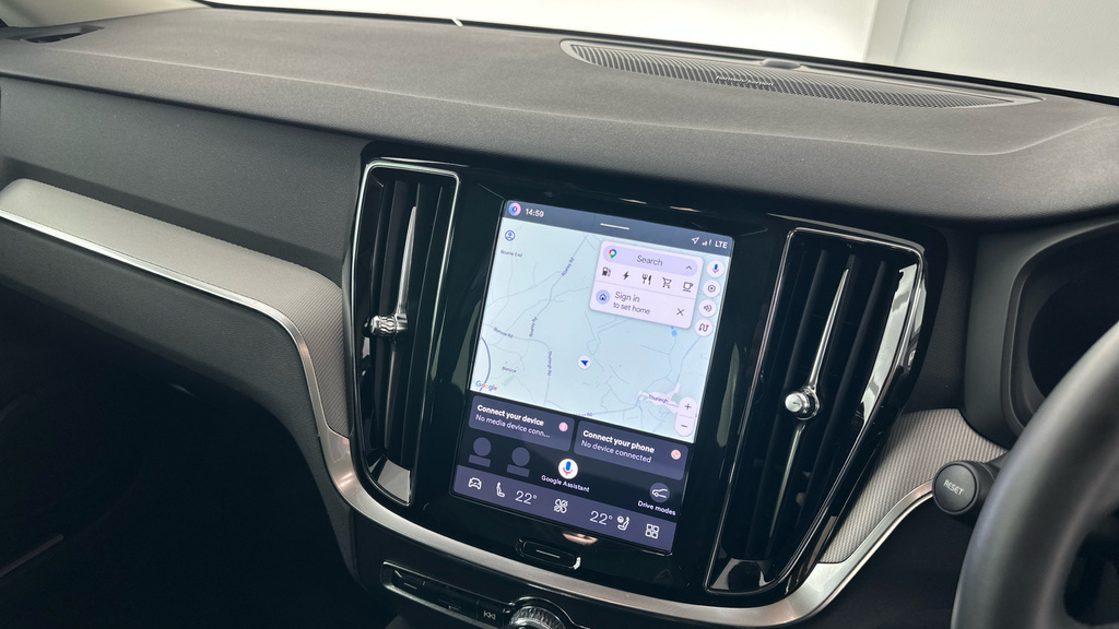 Volvo V60 2.0 T6 350 Recharge Phev Plus Dark Awd Grey #11