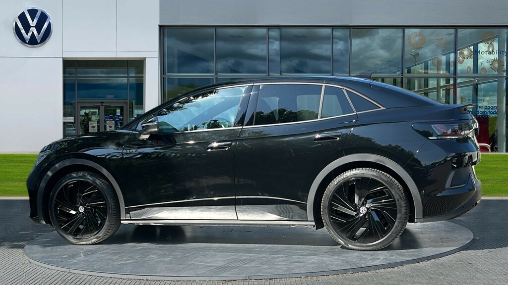 Volkswagen ID.5 210Kw Black Edition Pro 77Kwh White #8
