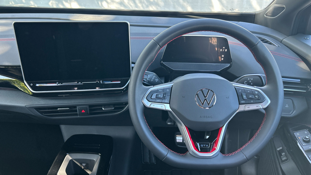 Volkswagen ID.5 210Kw Black Edition Pro 77Kwh White #25
