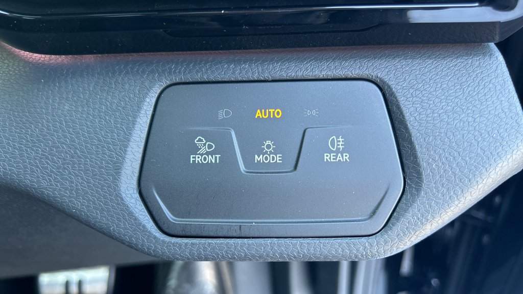Volkswagen ID.5 210Kw Black Edition Pro 77Kwh White #47
