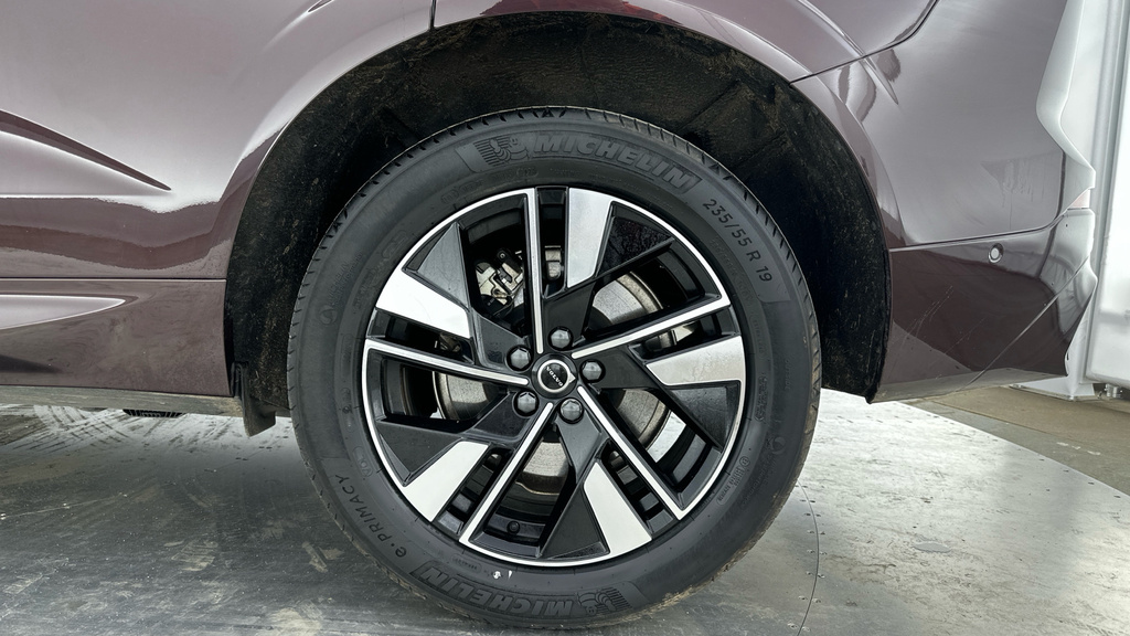 Volvo XC60 2.0 B5p Plus Black Edition Awd Geartronic Grey #16