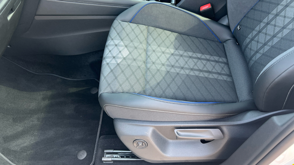 Volkswagen Tayron 1.5 Tsi Ehybrid Elegance Dsg6 Grey #38