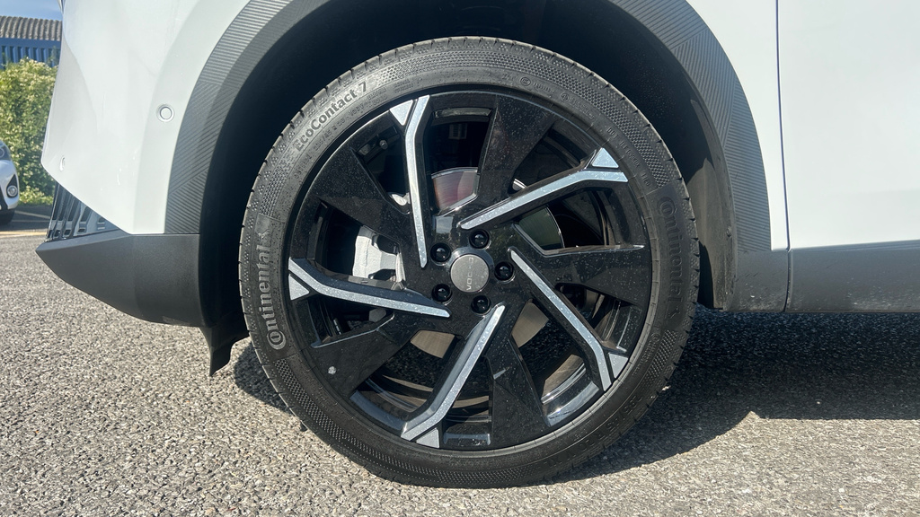 Omoda 7 1.5T Shs 18.4Kwh Noble Dht1 Euro 6 Ss Grey #17