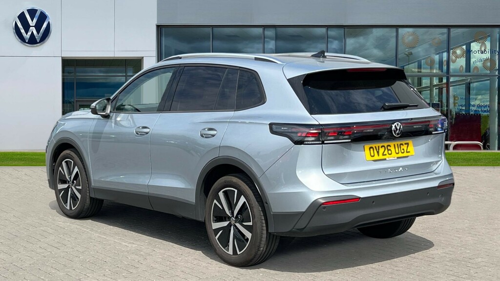Volkswagen Tiguan Tiguan Match 1.5 Etsi 150 Ps 7-Speed Dsg Silver #3
