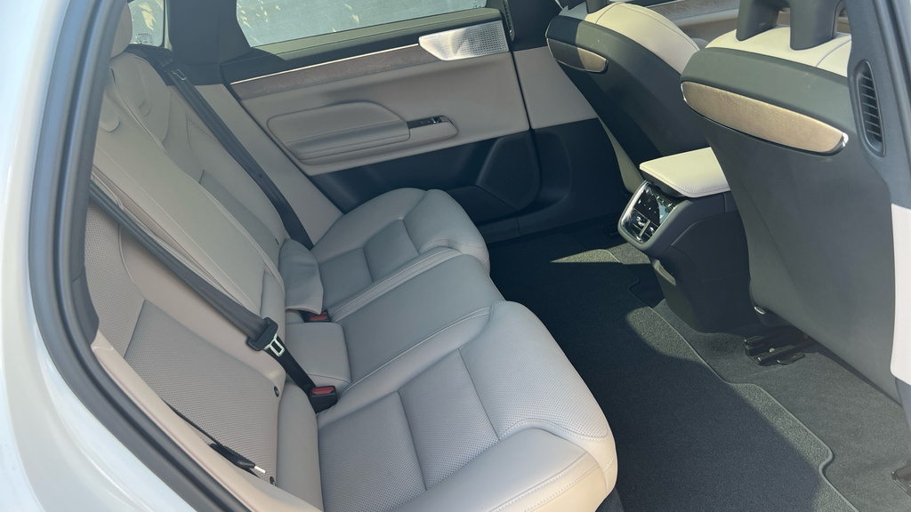 Volvo ES90 Es90 245Kw Sm Extended Range Ultra 92Kwh White #6