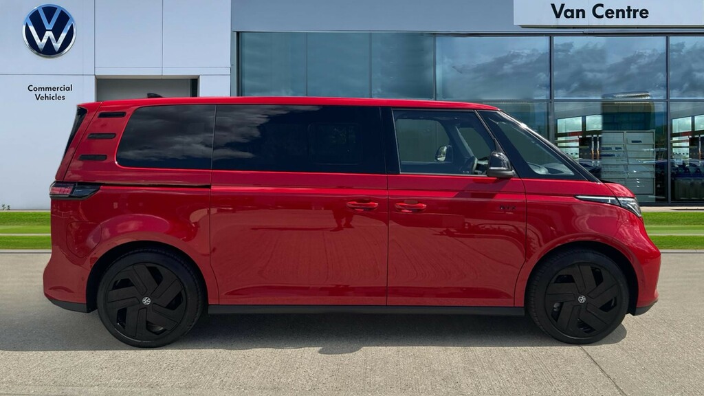 Volkswagen ID.Buzz Id. Buzz Gtx 4Motion 7-Seat Lwb 340 Ps 86 Kwh Pro Red #4