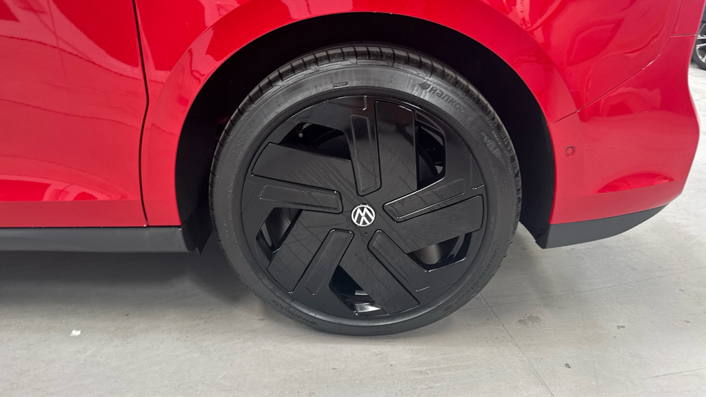 Volkswagen ID.Buzz Id. Buzz Gtx 4Motion 7-Seat Lwb 340 Ps 86 Kwh Pro Red #5