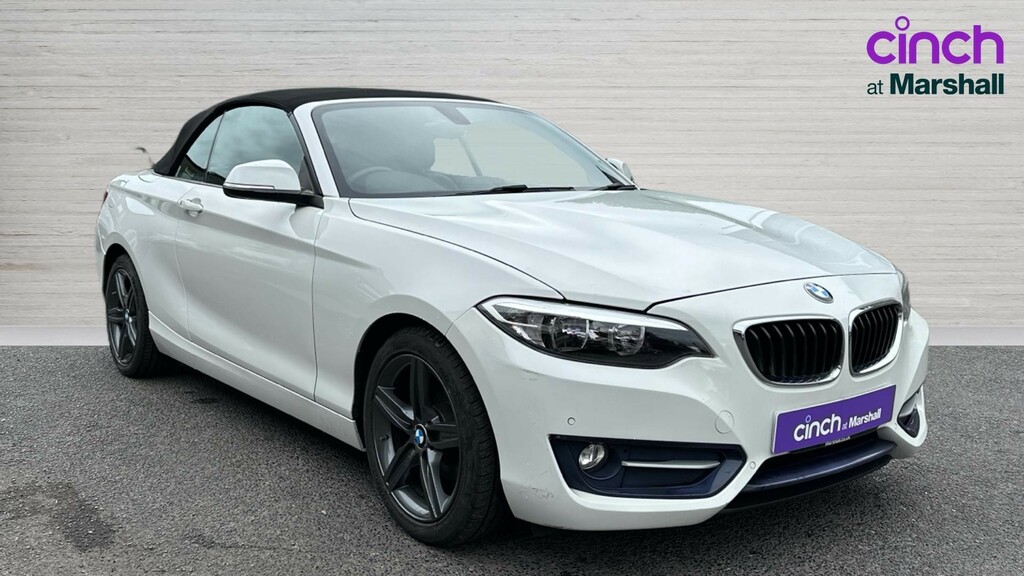 BMW 2 Series 2 Series 218D 150 Sport Nav Step White