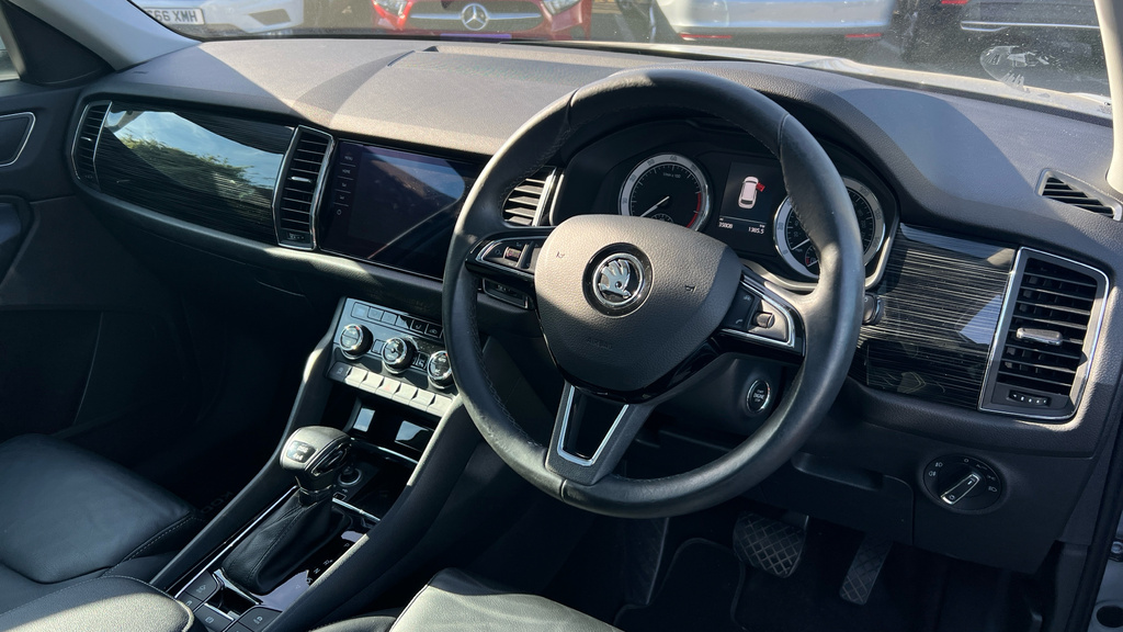 Skoda Kodiaq Kodiaq 2.0 Tsi Edition 4X4 Dsg 7 Seat Silver #6