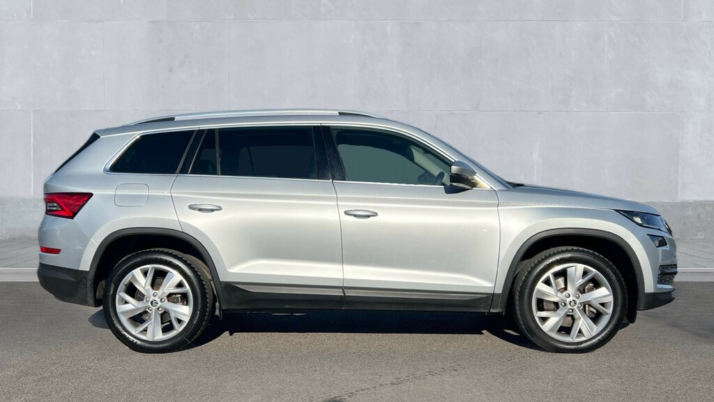 Skoda Kodiaq Kodiaq 2.0 Tsi Edition 4X4 Dsg 7 Seat Silver #4