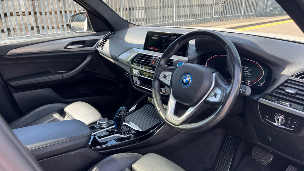 BMW iX3 Ix3 210Kw Premier Edition 80Kwh YC71HNT White #6