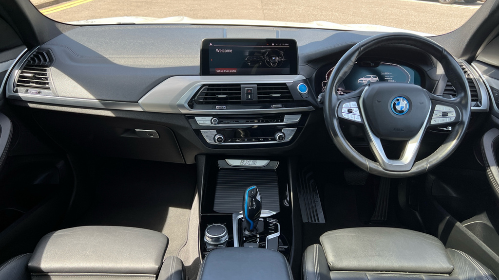 BMW iX3 Ix3 210Kw Premier Edition 80Kwh YC71HNT White #4