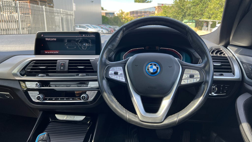 BMW iX3 Ix3 210Kw Premier Edition 80Kwh YC71HNT White #5