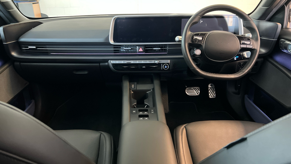 Hyundai Ioniq 6 Premium Blue #11